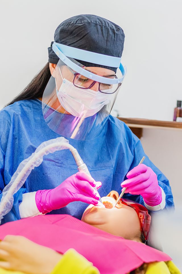 best dentist in navi mumbai